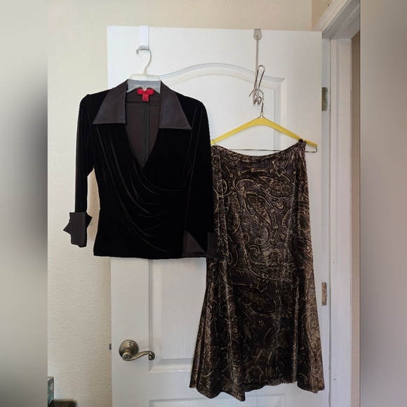 JS Collection Velvet Chocolate Jacket and Coldwater Creek Velvet Skirt Paisley - Picture 8 of 8